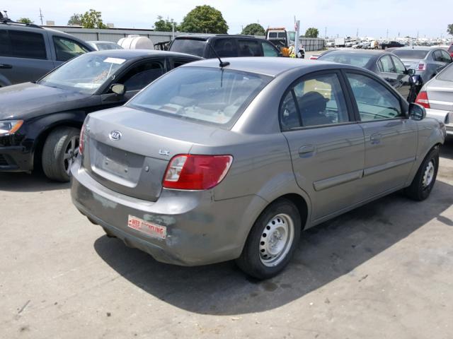 KNADH4A35B6848527 - 2011 KIA RIO BASE GRAY photo 4