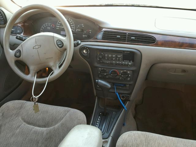 1G1NE52J4Y6329831 - 2000 CHEVROLET MALIBU LS ვერცხლისფერი ფოტო 9