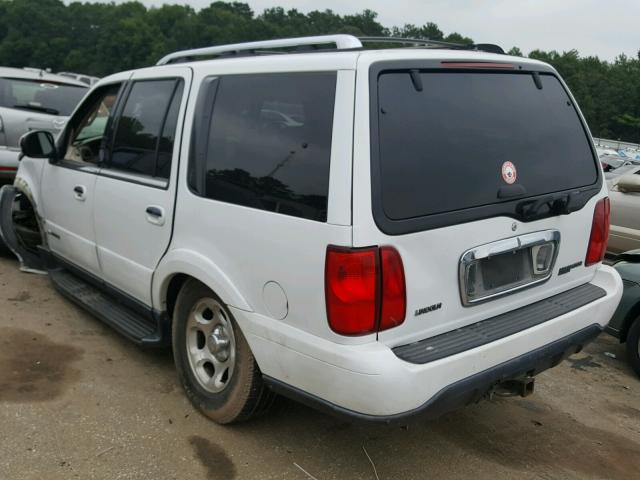 5LMEU27R42LJ17892 - 2002 LINCOLN NAVIGATOR Weiß Foto 3