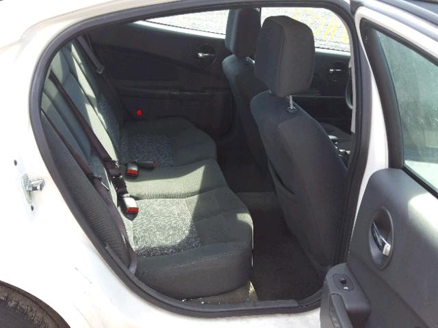 2G2WP522941130973 - 2004 PONTIAC GRAND PRIX WHITE photo 6