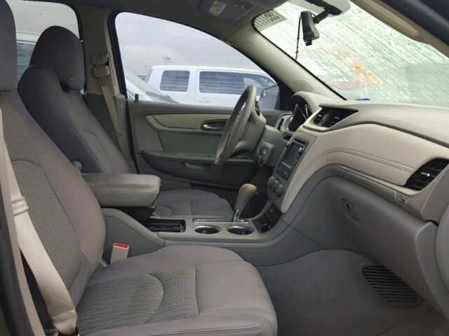 1GNKRFED0DJ132910 - 2013 CHEVROLET TRAVERSE GRAY photo 5