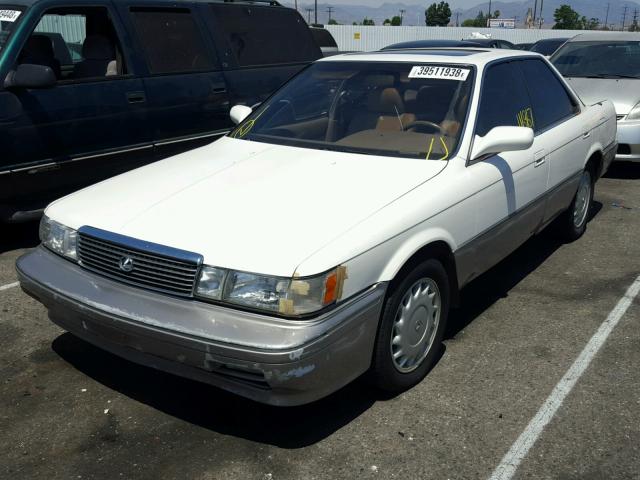 JT8VV22T6L0093894 - 1990 LEXUS ES 250 WHITE photo 2