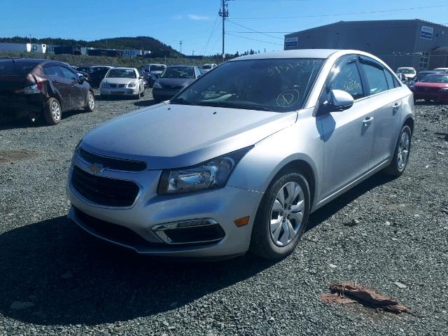 1G1PC5SB2F7155594 - 2015 CHEVROLET CRUZE LT SILVER photo 2