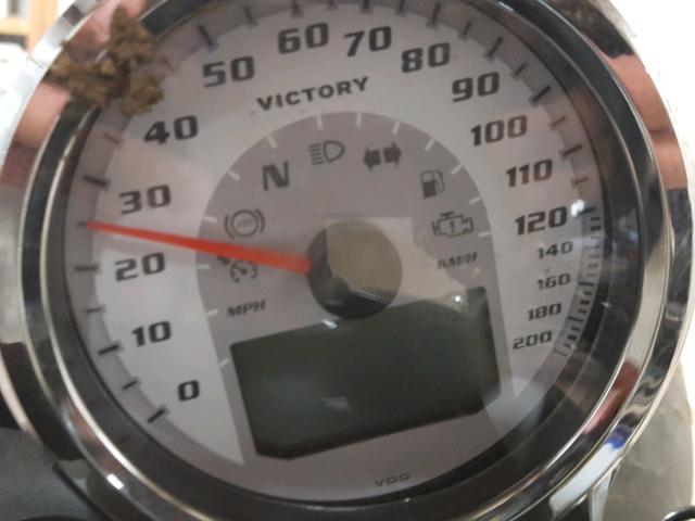 5VPGA36N5C3006963 - 2012 VICTORY MOTORCYCLES VEGAS 8-BA BLACK photo 8