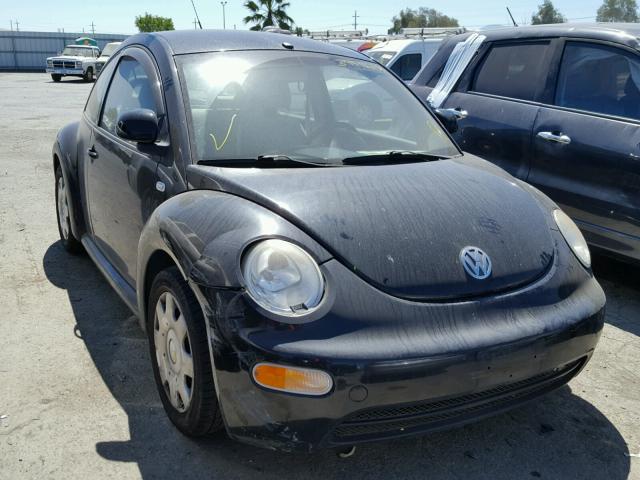 3VWBC21C1YM462738 - 2000 VOLKSWAGEN NEW BEETLE შავი ფოტო 1