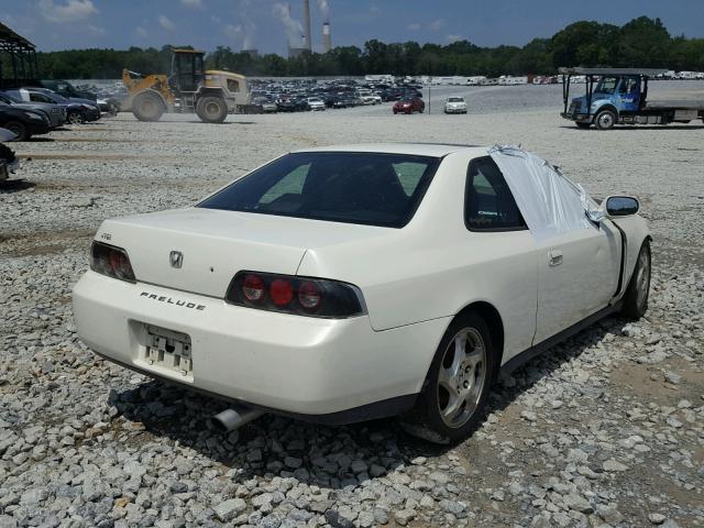 JHMBB6148YC008217 - 2000 HONDA PRELUDE WHITE photo 4