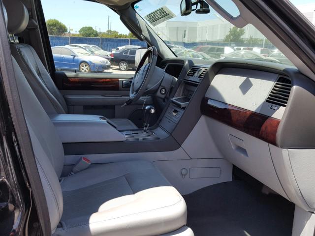 5LMFU27516LJ26377 - 2006 LINCOLN NAVIGATOR Czarny zdjęcie 5