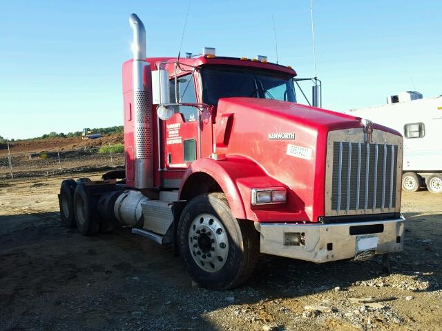 1XKDD49X0CJ304042 - 2012 KENWORTH CONSTRUCTI RED photo 1