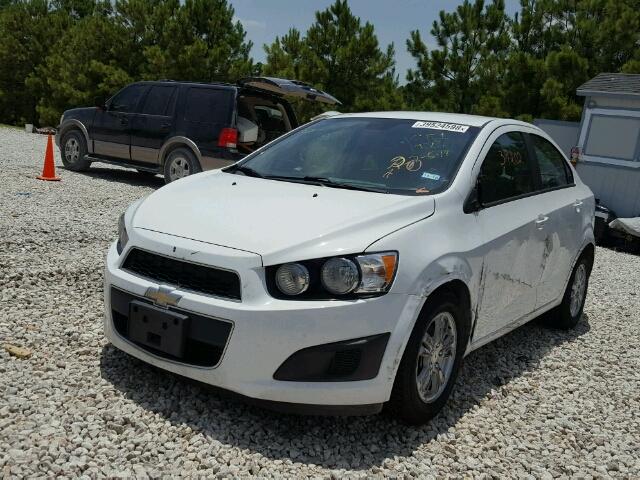1G1JA5SH7C4203068 - 2012 CHEVROLET SONIC LS 白色 照片 2