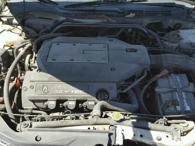 19UUA56622A058746 - 2002 ACURA 3.2TL WHITE photo 7