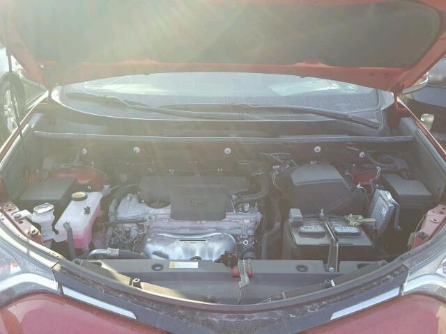 2T3WFREVXGW271185 - 2016 TOYOTA RAV4 红色 照片 7