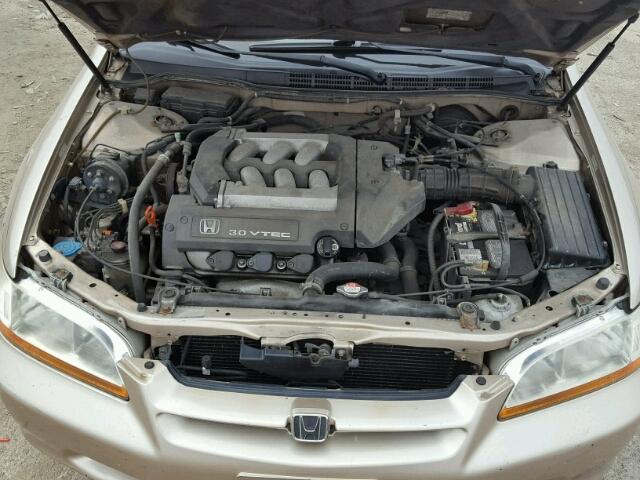 1HGCG1654YA018946 - 2000 HONDA ACCORD TAN photo 7