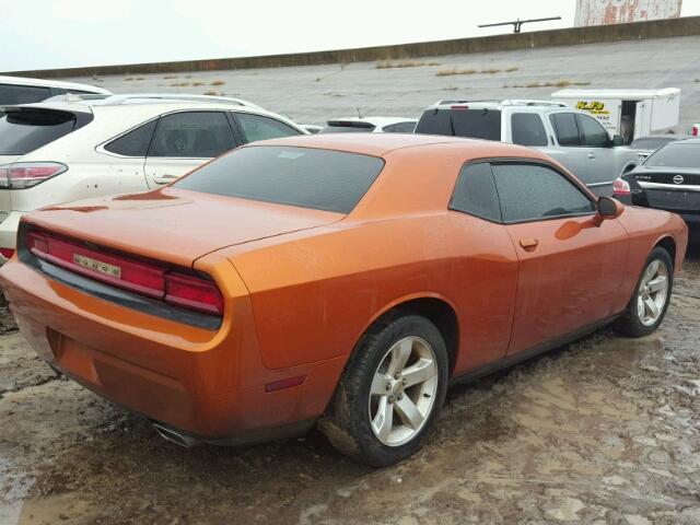 2B3CJ4DG9BH524661 - 2011 DODGE CHALLENGER ORANGE photo 4