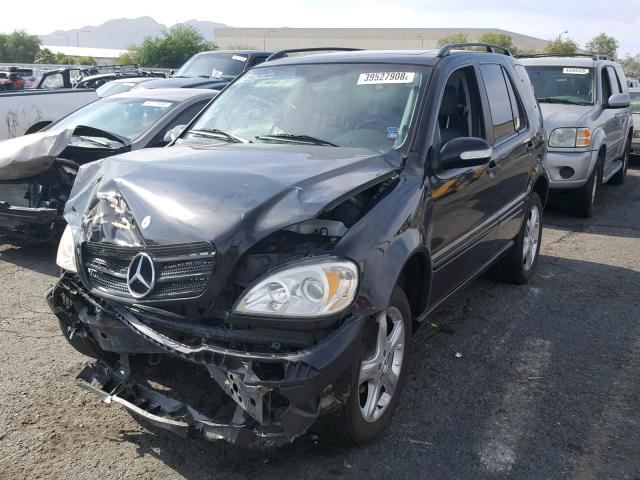 4JGAB57E33A432699 - 2003 MERCEDES-BENZ ML 350 BLACK photo 2