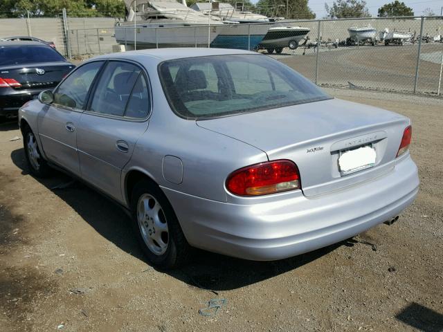 1G3WS52K3WF407400 - 1998 OLDSMOBILE INTRIGUE G SILVER photo 3