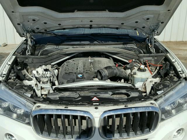 5UXKR0C54G0P28662 - 2016 BMW X5 XDRIVE3 WHITE photo 7