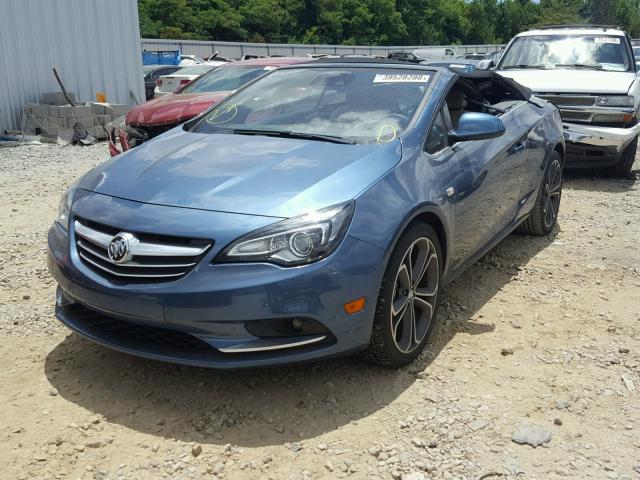 W04WH3N53HG091772 - 2017 BUICK CASCADA PR BLUE photo 2