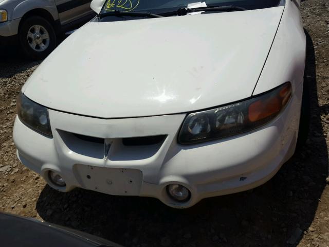 1G2HZ541X34141409 - 2003 PONTIAC BONNEVILLE WHITE photo 9