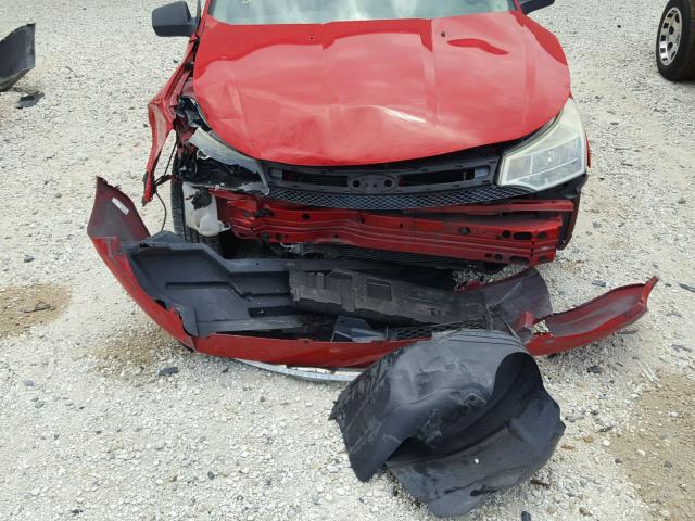 1FAHP32N58W294342 - 2008 FORD FOCUS S/SE RED photo 9