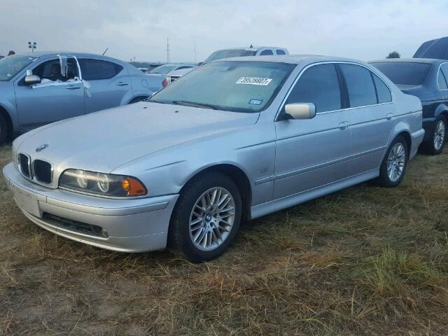 WBADT63422CH98190 - 2002 BMW 530 I AUTO SILVER photo 2