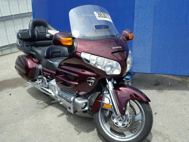 1HFSC47F56A503064 - 2006 HONDA GL1800 MAROON photo 1