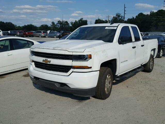 1GCVKPEC2HZ128016 - 2017 CHEVROLET SILVERADO WHITE photo 2