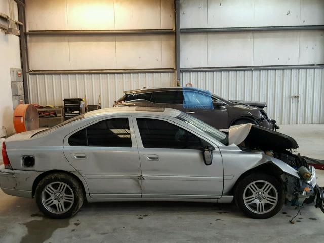 YV1RS592082697859 - 2008 VOLVO S60 2.5T SILVER photo 9