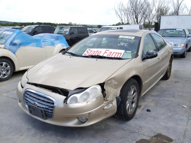 2C3HC56GXYH265001 - 2000 CHRYSLER LHS GOLD photo 2