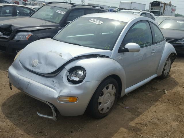 3VWBK21C13M428911 - 2003 VOLKSWAGEN NEW BEETLE 银色 照片 2