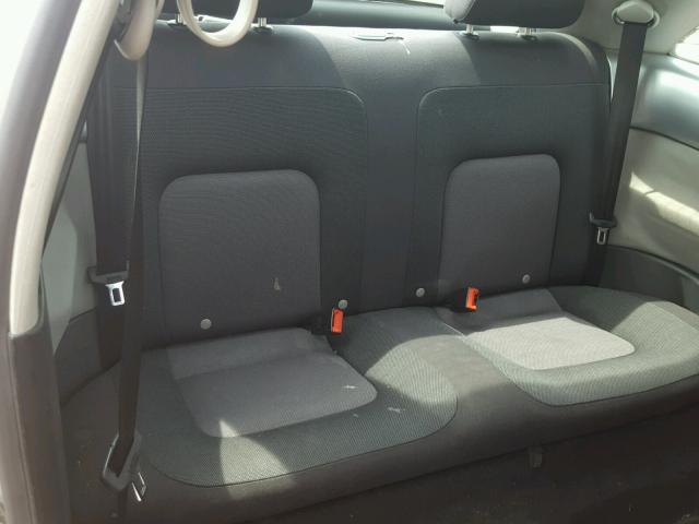 3VWBK21C13M428911 - 2003 VOLKSWAGEN NEW BEETLE 银色 照片 6