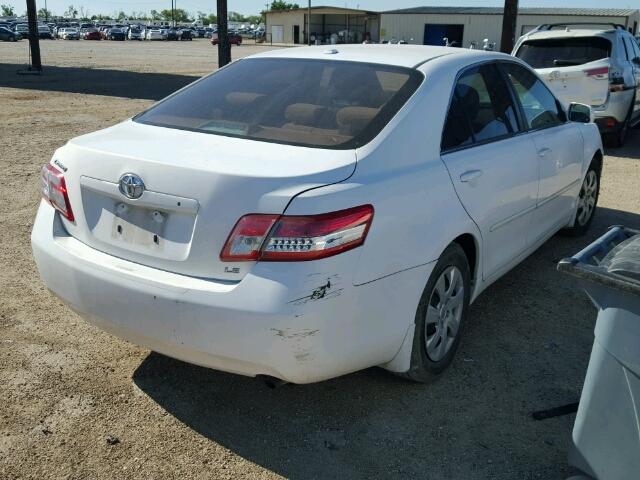 4T1BF3EK3AU528057 - 2010 TOYOTA CAMRY BASE WHITE photo 4