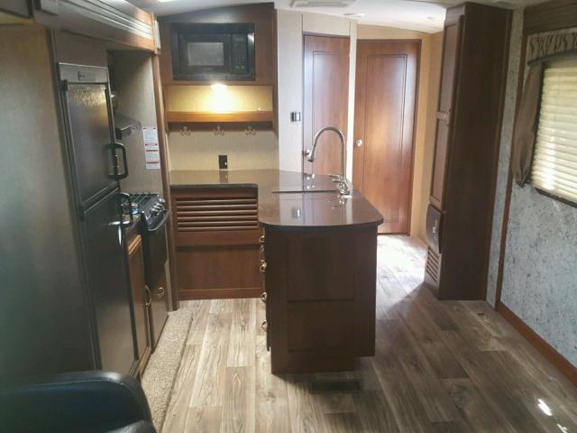 4YDT31R27HT414933 - 2017 KEYSTONE PASSPORT CREAM photo 6