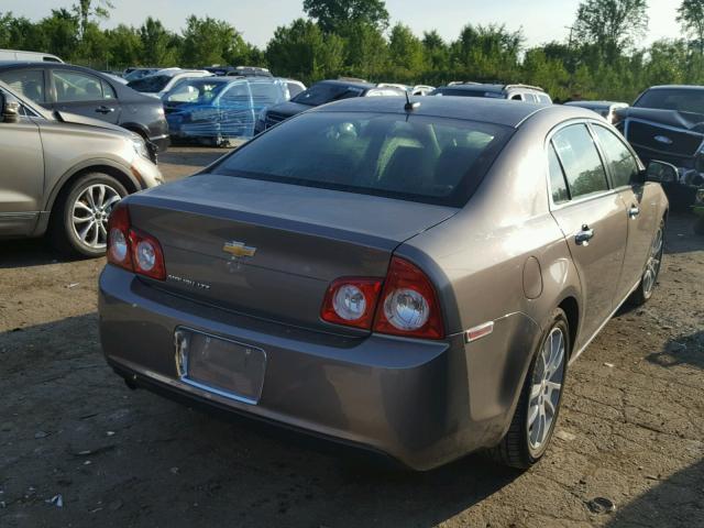1G1ZE5E16BF189401 - 2011 CHEVROLET MALIBU LTZ 棕色 照片 4