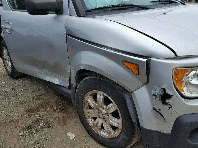 5J6YH187X6L013987 - 2006 HONDA ELEMENT SILVER photo 9