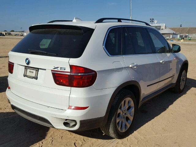 5UXZV4C57D0G51950 - 2013 BMW X5 XDRIVE3 WHITE photo 4