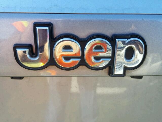 1C4NJCEA3ED850663 - 2014 JEEP COMPASS GRAY photo 9