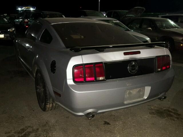 1ZVHT82H265121679 - 2006 FORD MUSTANG GT GRAY photo 3