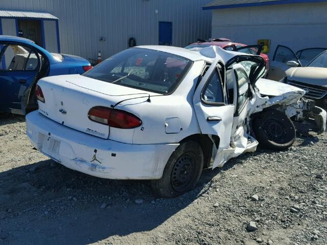 1G1JC524327122363 - 2002 CHEVROLET CAVALIER/C WHITE photo 4