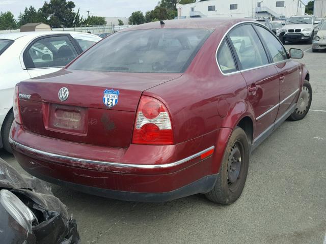 WVWMD63B84E037649 - 2004 VOLKSWAGEN PASSAT GL RED photo 4