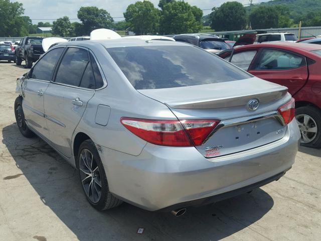 4T1BK1FK6GU573744 - 2016 TOYOTA CAMRY XSE SILVER photo 3