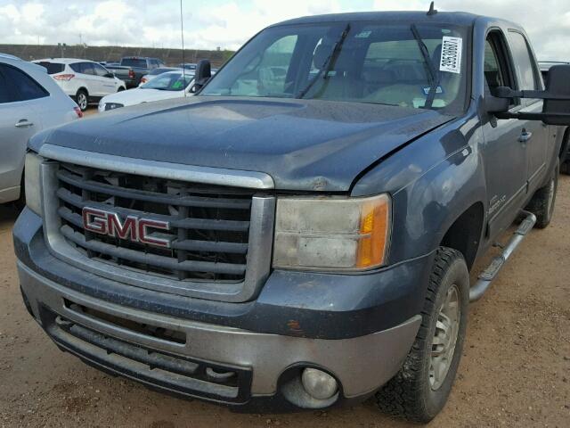 1GTHC23627F521444 - 2007 GMC SIERRA BLUE photo 2