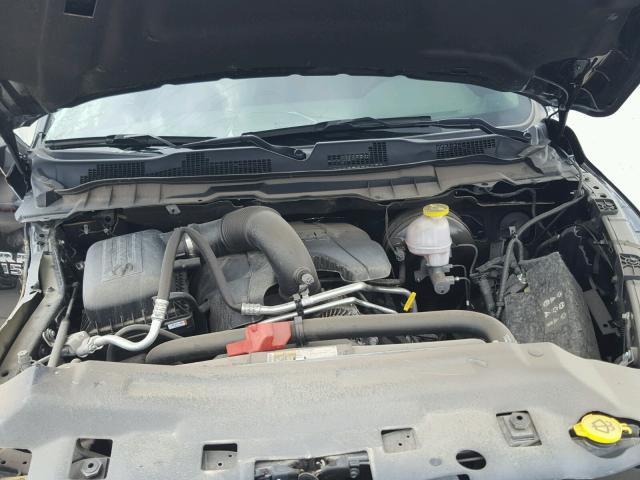 1C6RR6GT6JS117983 - 2018 RAM 1500 SLT BLACK photo 7