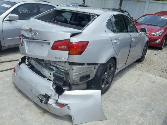 JTHBK262472024922 - 2007 LEXUS IS 250 SILVER photo 4