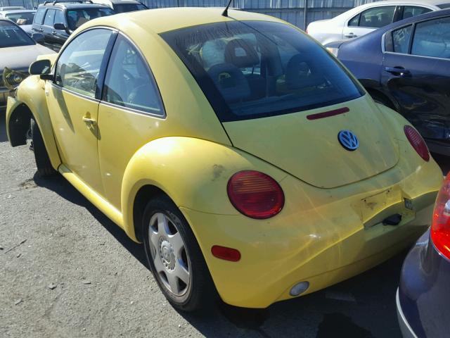 3VWCC21C3YM440261 - 2000 VOLKSWAGEN NEW BEETLE ყვითელი ფოტო 3