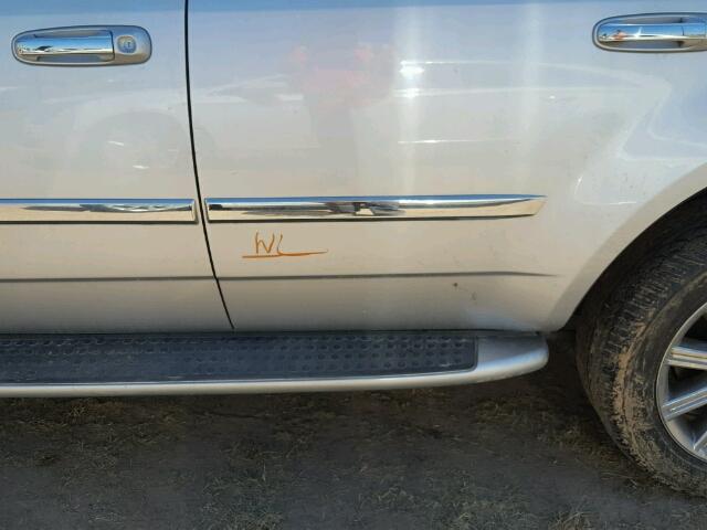 1A8HX58T29F706108 - 2009 CHRYSLER ASPEN LIMI SILVER photo 9