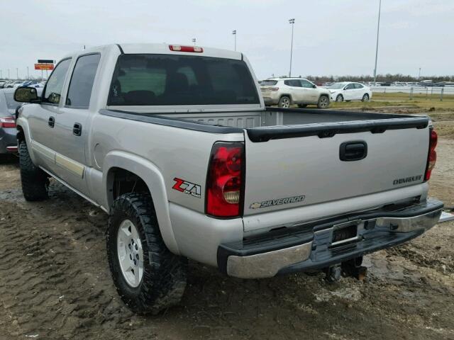 2GCEK13T951305682 - 2005 CHEVROLET SILVERADO SILVER photo 3