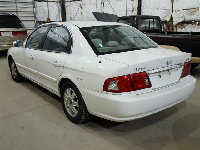 KNAGD128435221780 - 2003 KIA OPTIMA WHITE photo 3