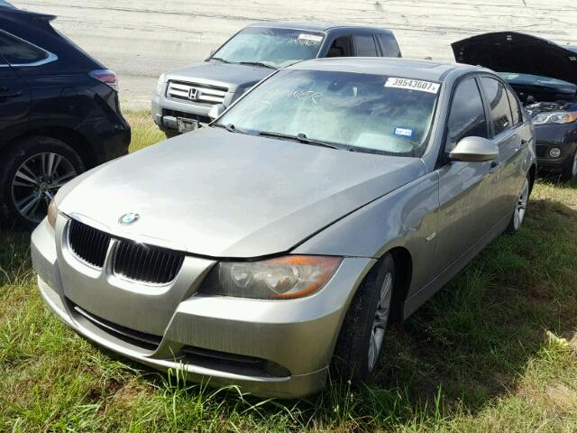 WBAVA37548NL58736 - 2008 BMW 328 I GRAY photo 2