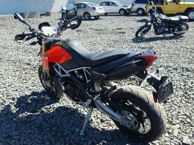 ZD4SMC014ES000042 - 2014 APRILIA DORSODURO RED photo 3