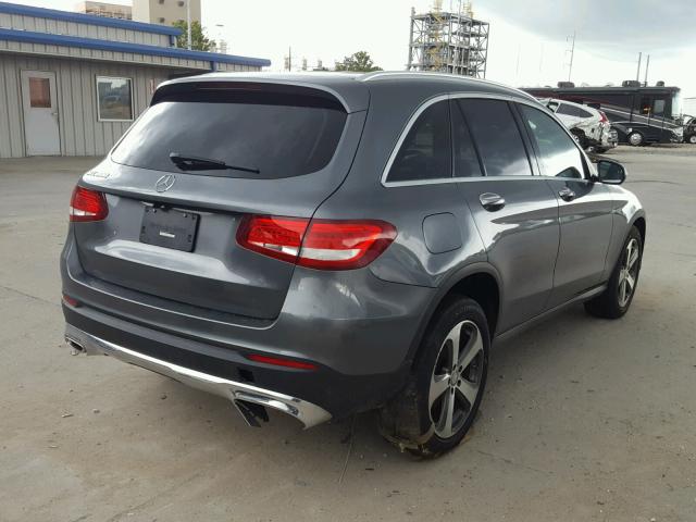 WDC0G4JB3GF070113 - 2016 MERCEDES-BENZ GLC 300 GRAY photo 4